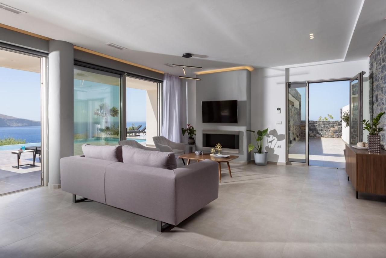 Rock Bay Villas - Luxury Villas In Crete Agia Pelagia  Exterior photo